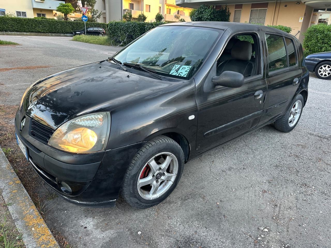 Renault Clio 1.2 16V neopatentati 2004