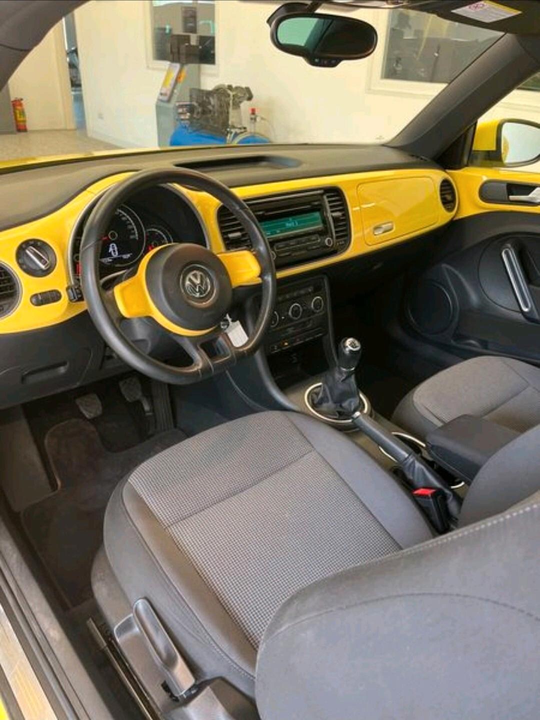 Volkswagen Maggiolino 1.2 TSI Design adatta a neopatentati