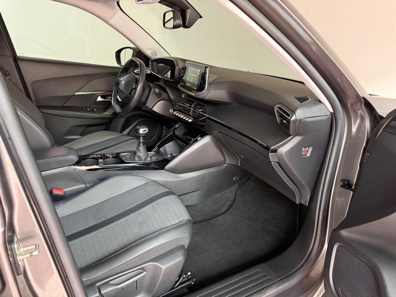 Peugeot 2008 BlueHDi 110 S&S Allure Pack