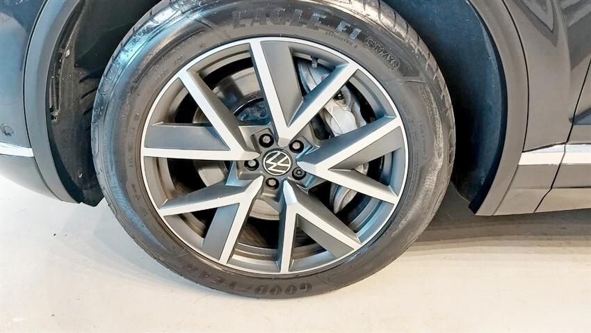 Volkswagen Touareg 3.0 V6 TSI eHybrid Elegance