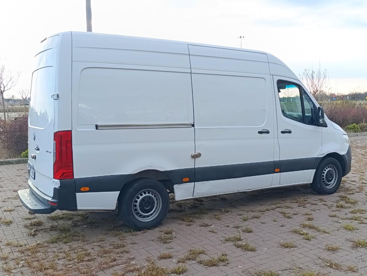 Mercedes Benz Sprinter 311 Cdi #GM