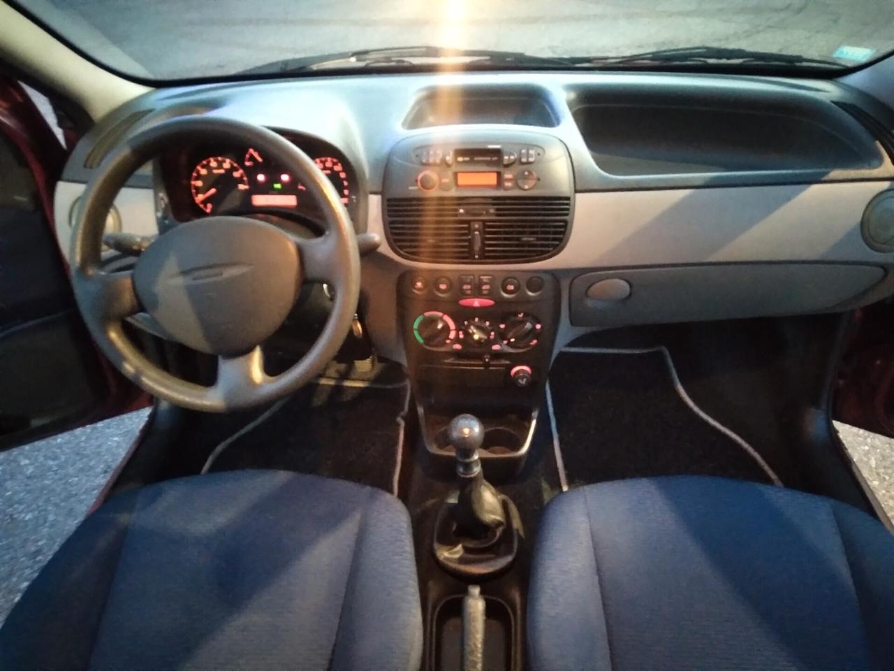 Fiat Punto 1.2i 60cv cat 5 porte ELX x neopatentati