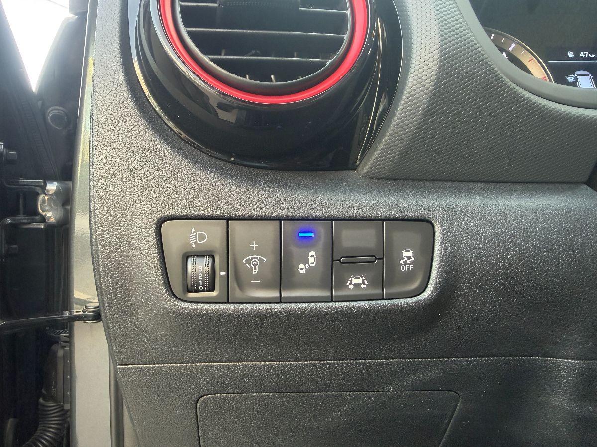 HYUNDAI - Kona - 1.6 CRDI 115 CV Xpossible