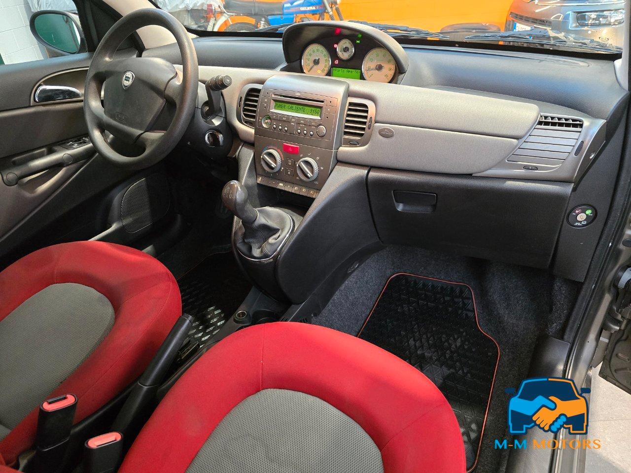 Lancia Ypsilon 3 Porte Ypsilon 1.3 mjt Oro