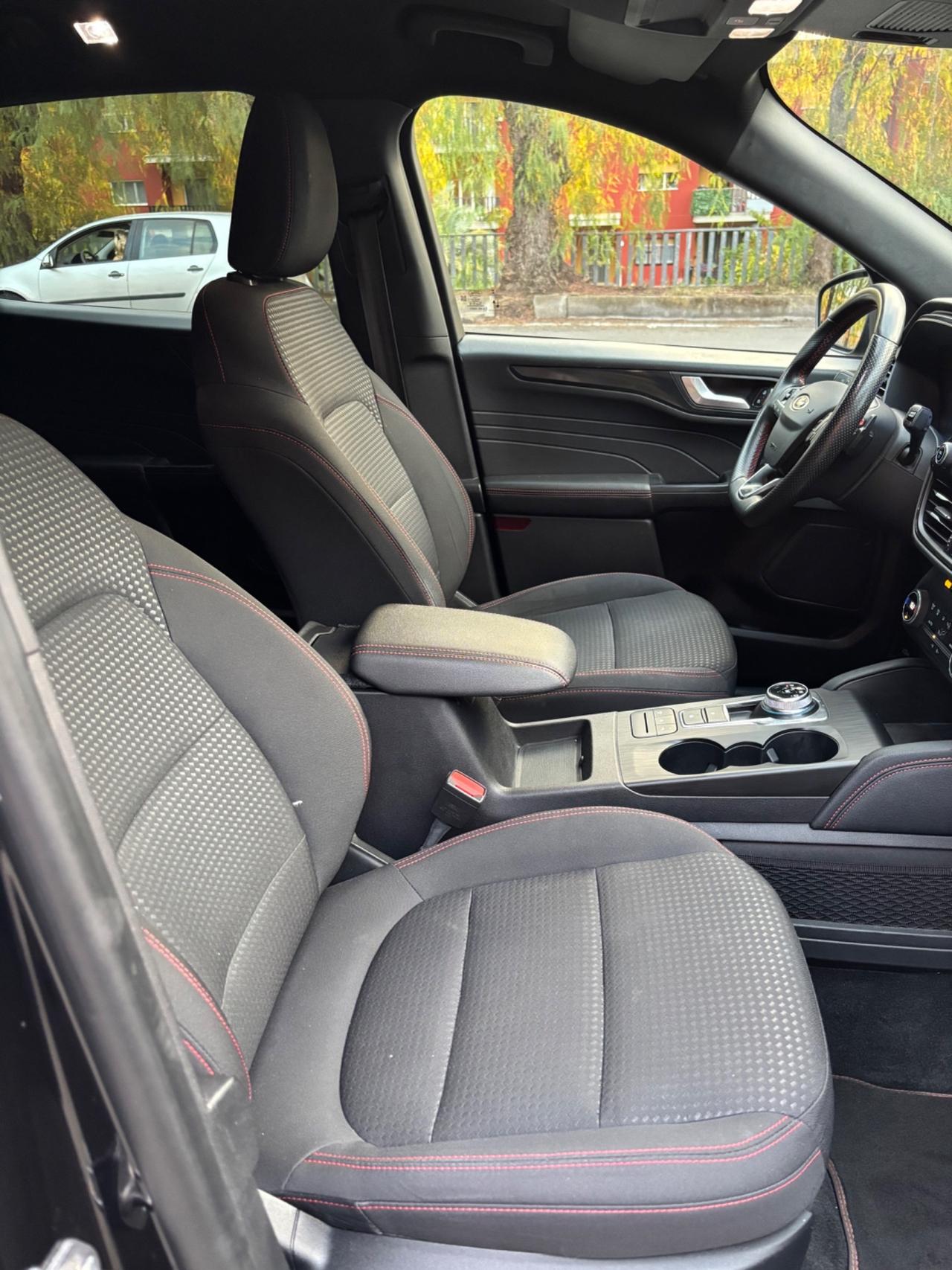 Ford Kuga 1.5 120 CV ST-Line automatica 2022