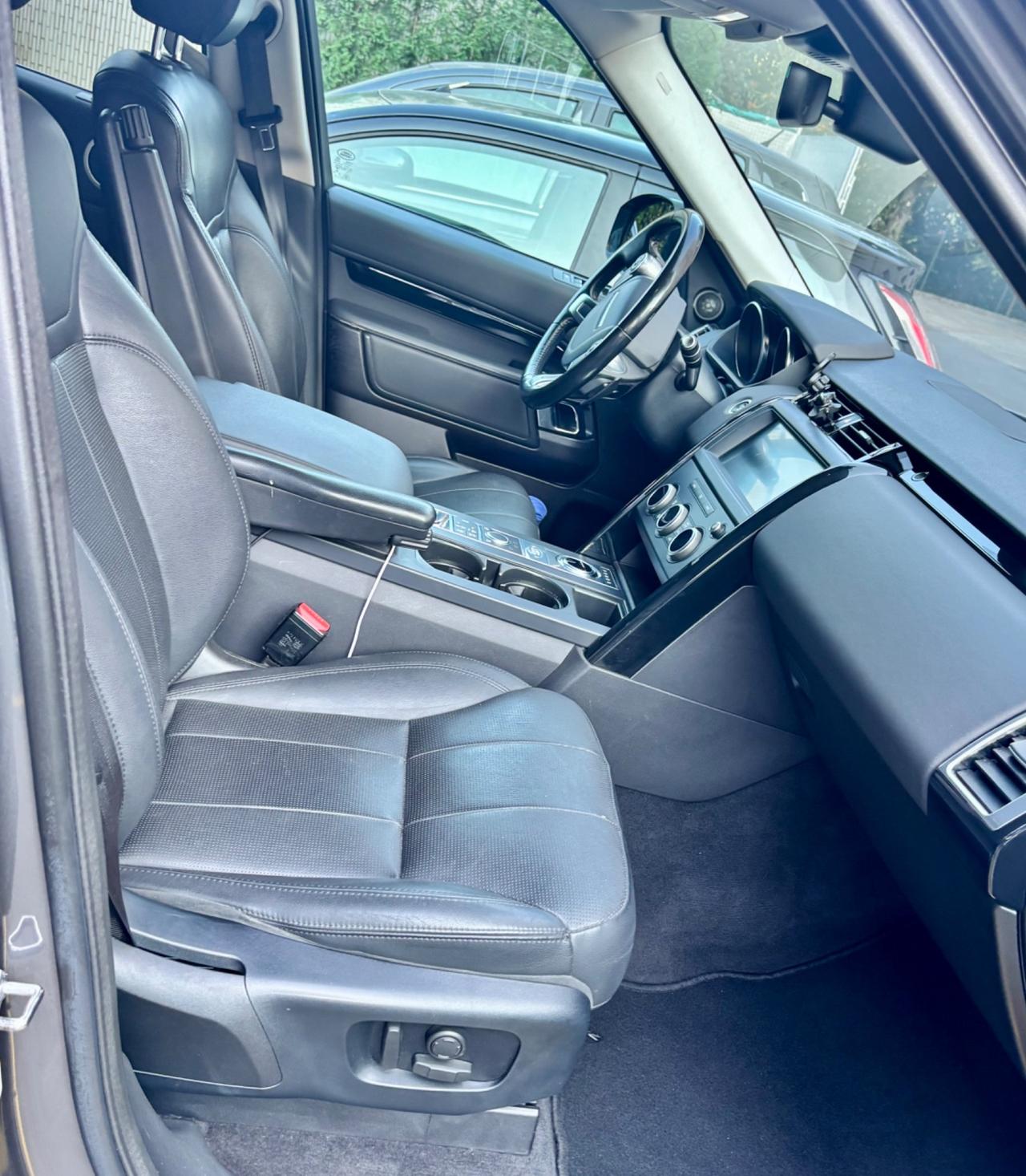 Land Rover Discovery 2.0 SD4 240 CV SE