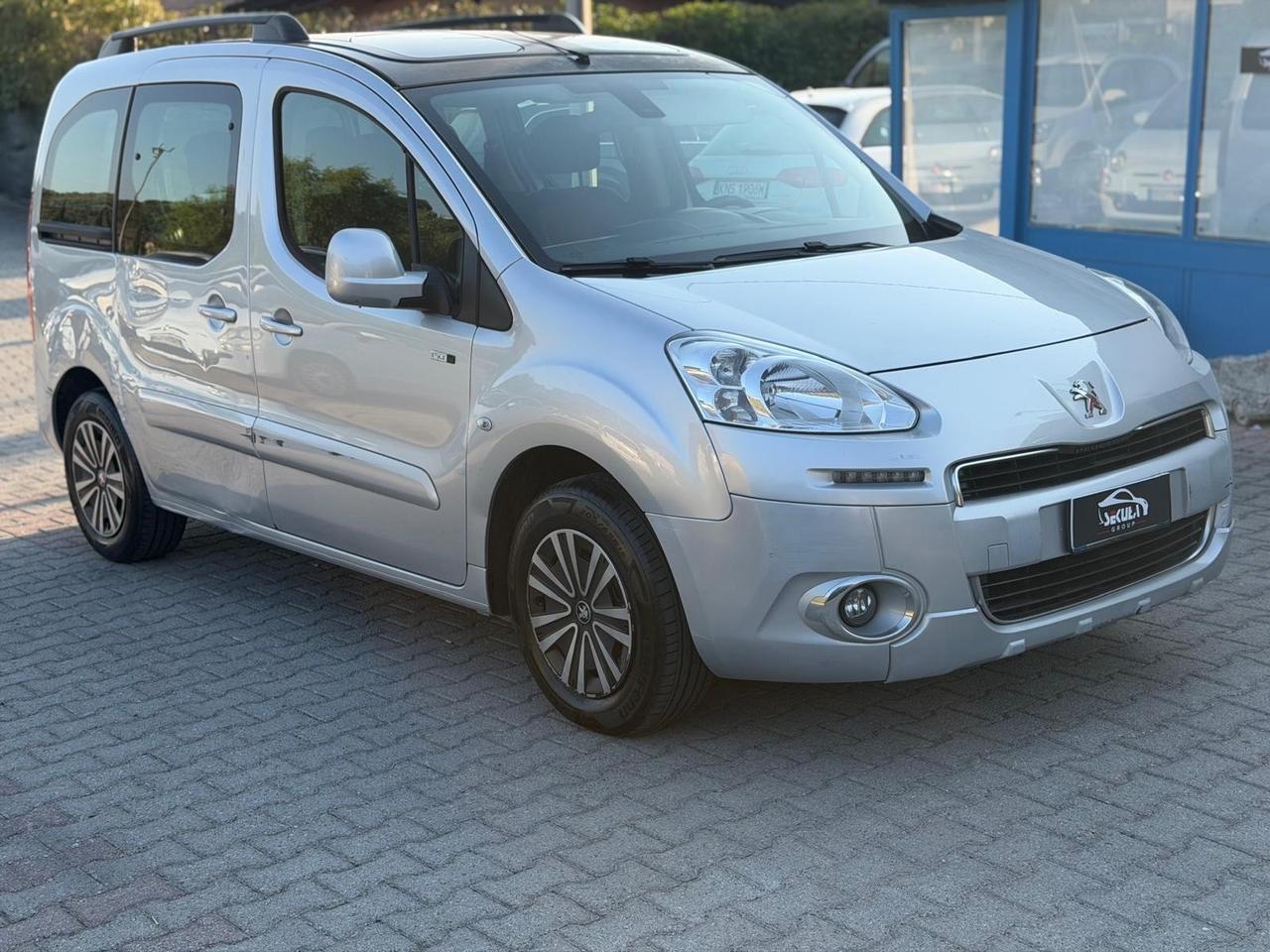 Peugeot Partner Tepee 1.6 e-HDi 92 CV S&S Outdoor