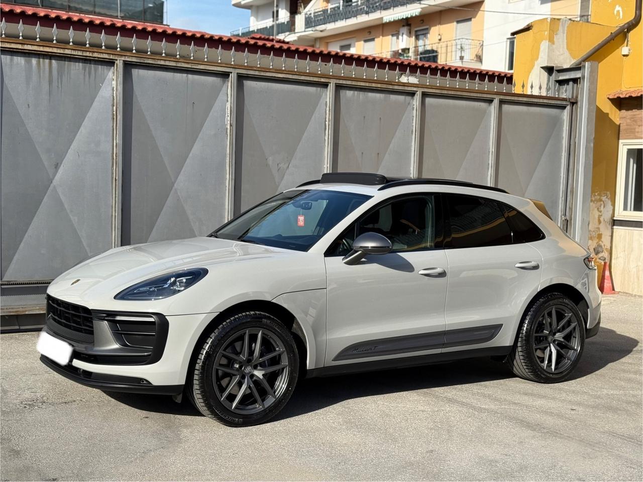 Porsche Macan 2.0 T - TETTO - SCARICHI - GESSO