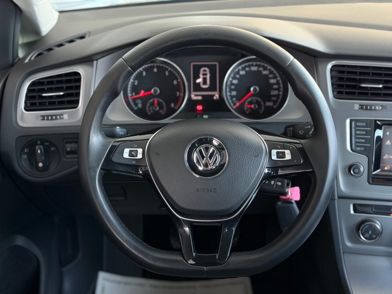 Volkswagen Golf 1.2 TSI 85 CV EURO6 110.000km