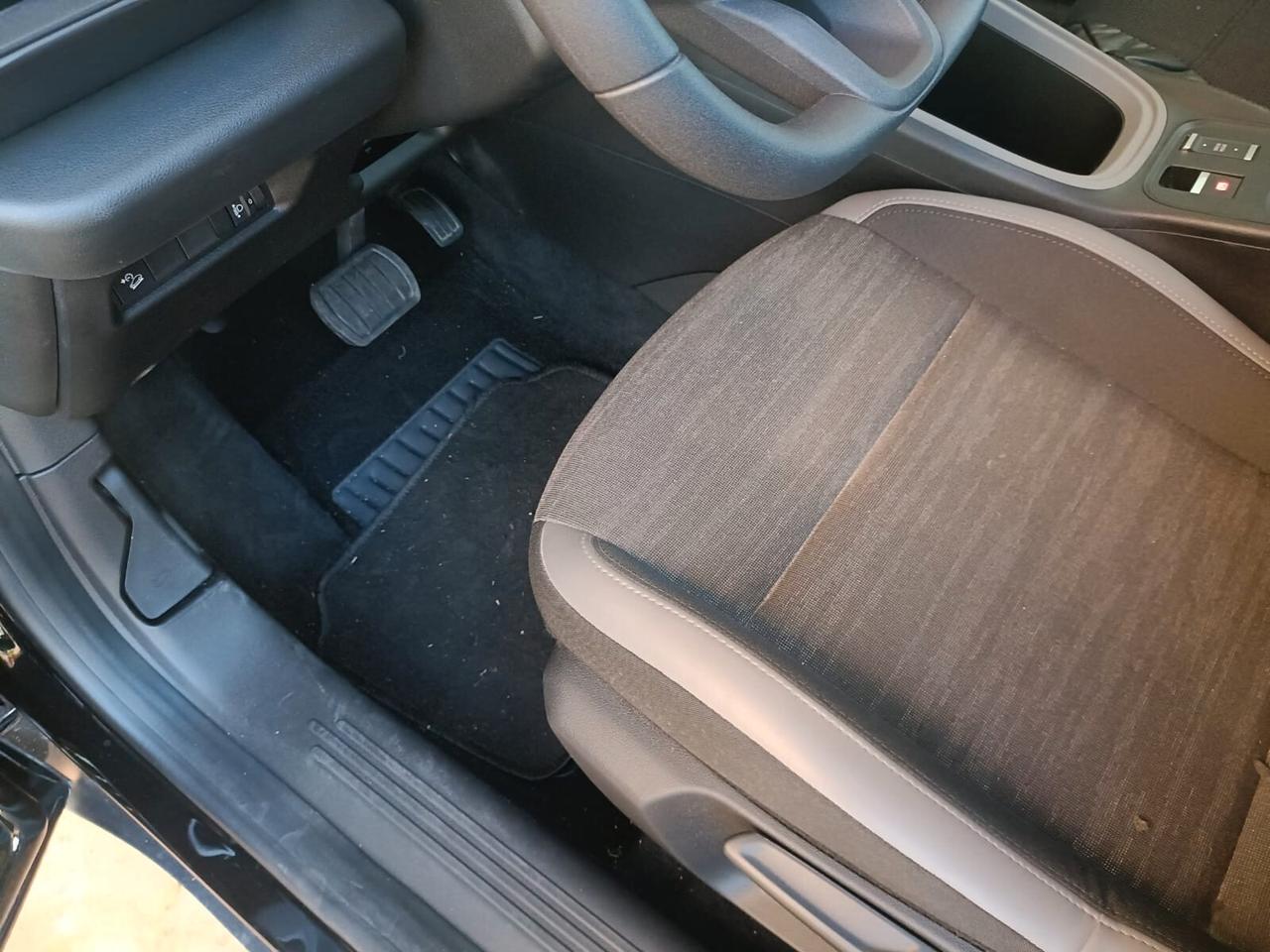 Jeep Avenger 1.2 Turbo 100 CV MHEV Altitude