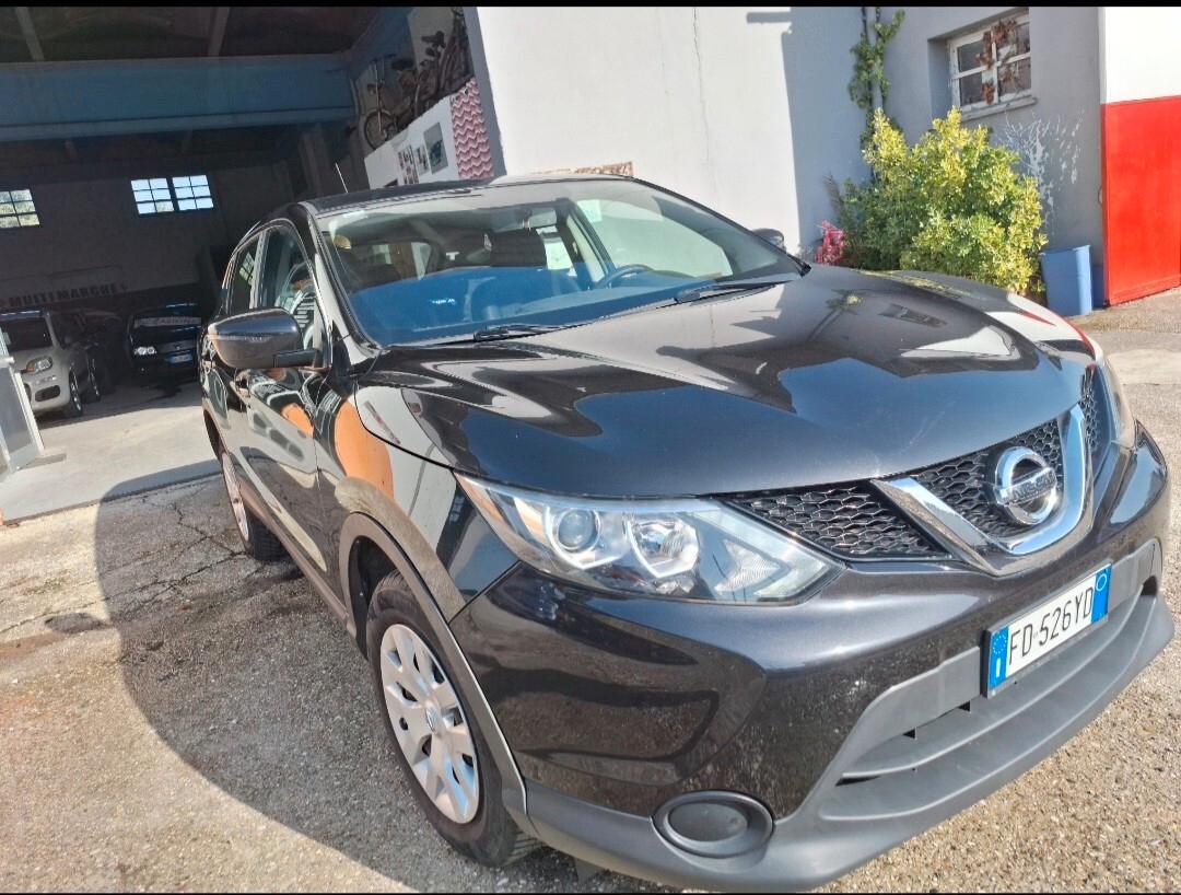 Nissan Qashqai 1.2 benzina