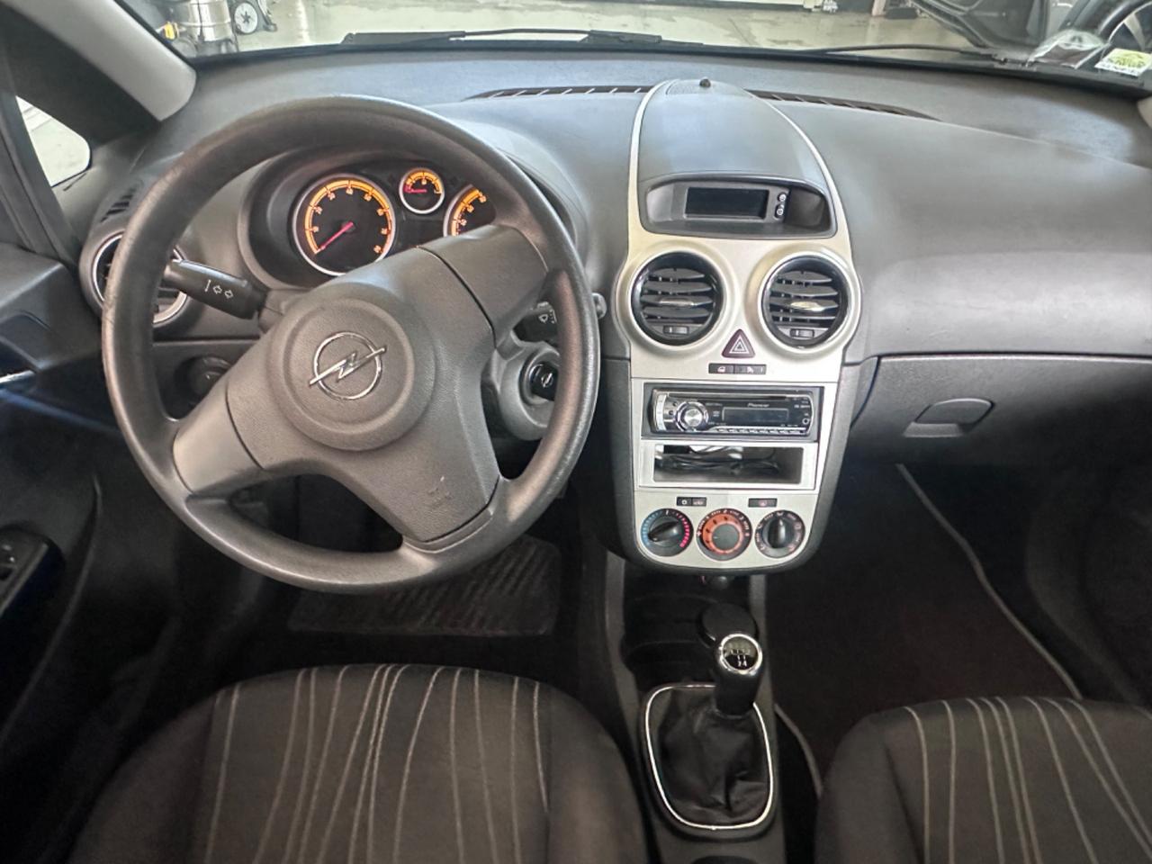 Opel Corsa 1.2 5 porte Enjoy