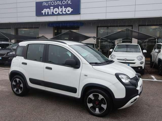 Fiat Panda Panda 1.0 hybrid City Cross s&s - Per Neopat.