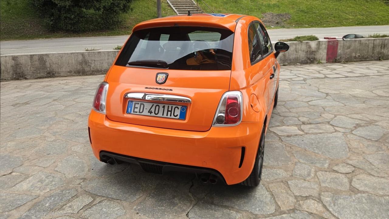 Abarth 500 1.4 Turbo T-Jet esseesse 160 cv