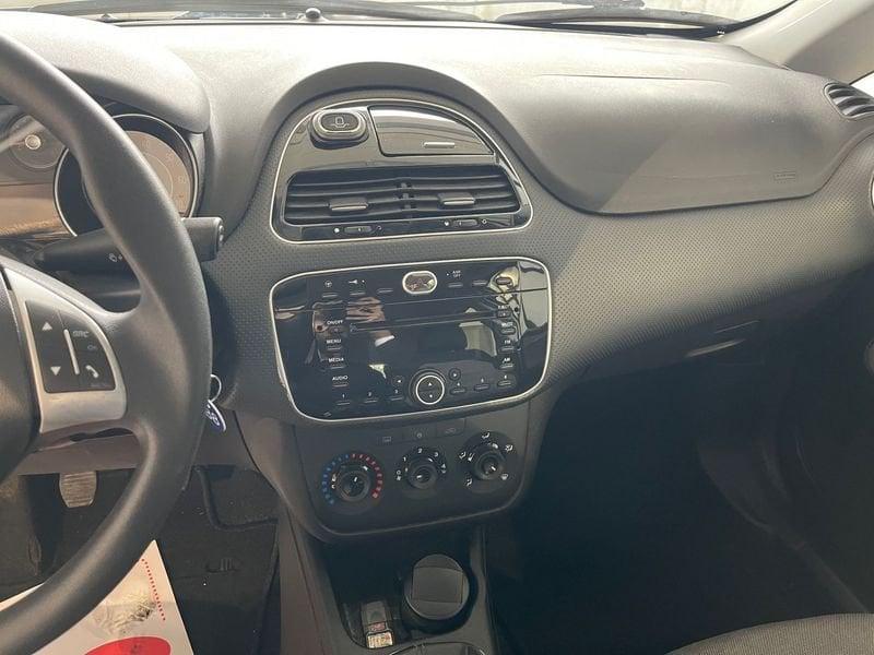 FIAT Grande Punto Grande Punto 5p 1.4 Dynamic 77cv