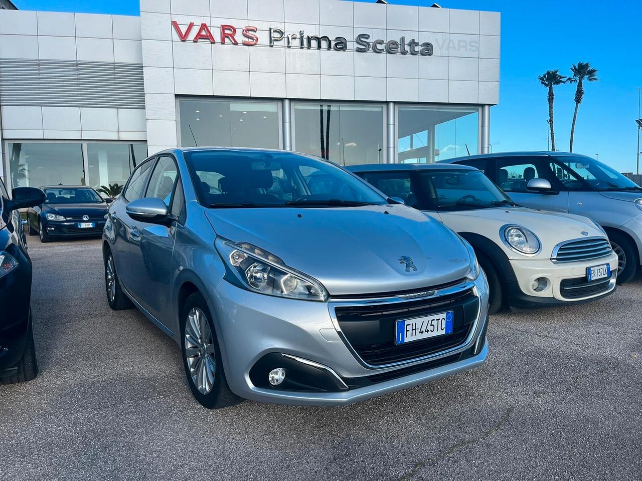 Peugeot 208 PureTech 82 5p. GPL Active