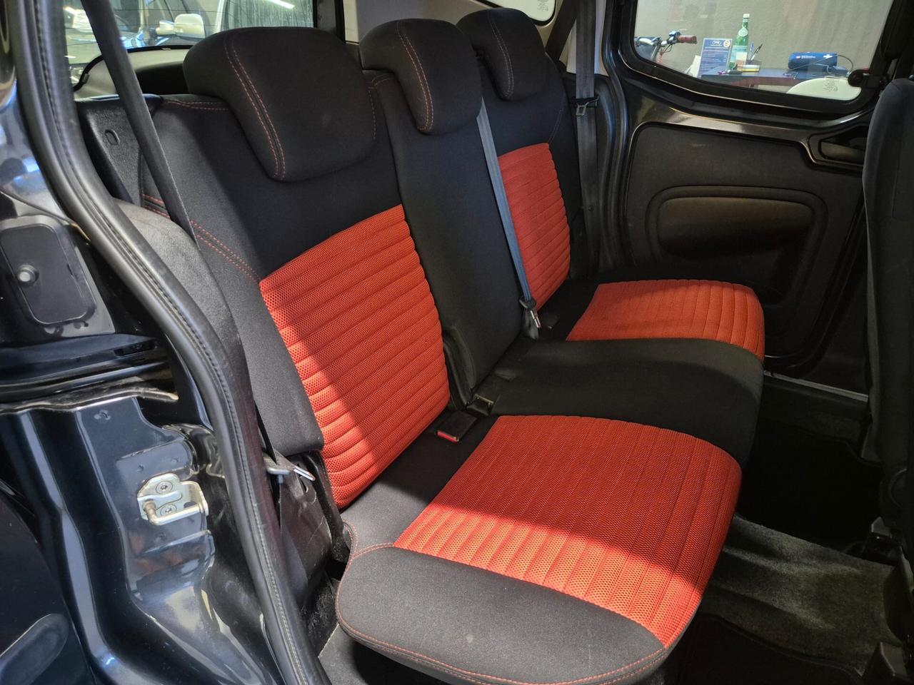 Fiat Qubo 1.3 MJT 75 CV Trekking