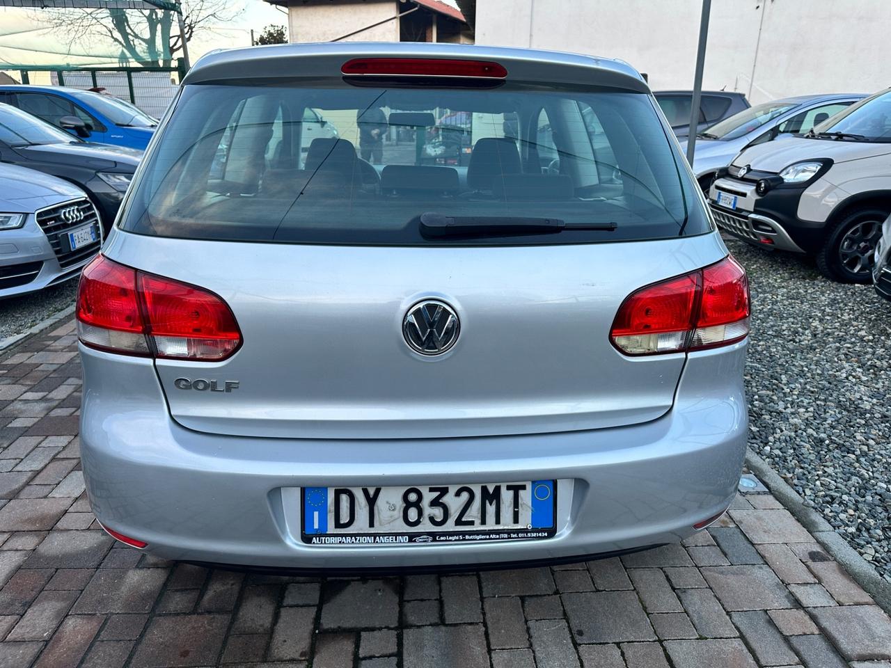Volkswagen Golf 1.6 Benzina Comfortline