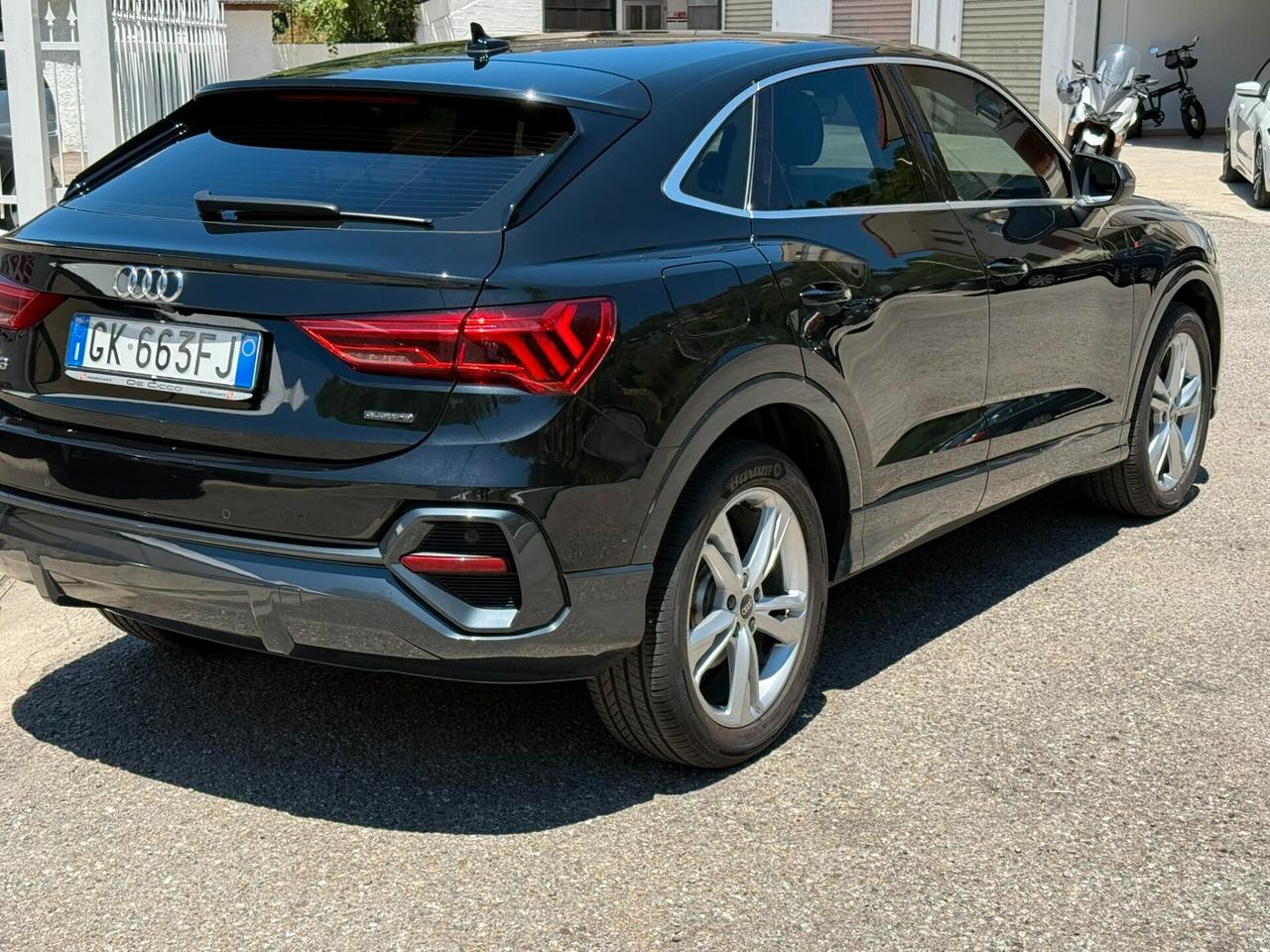 Audi Q3 35 TDI quattro S tronic line edition
