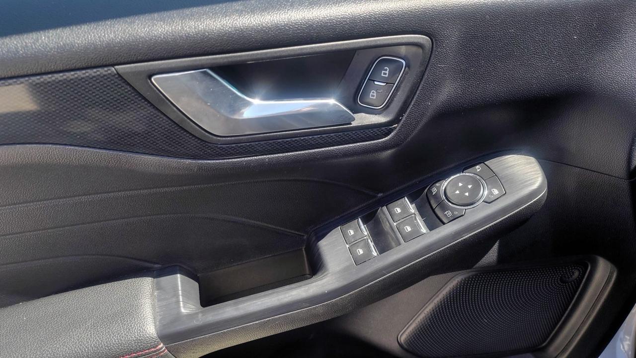 Ford Kuga 1.5 EcoBlue 120 CV 2WD ST-Line