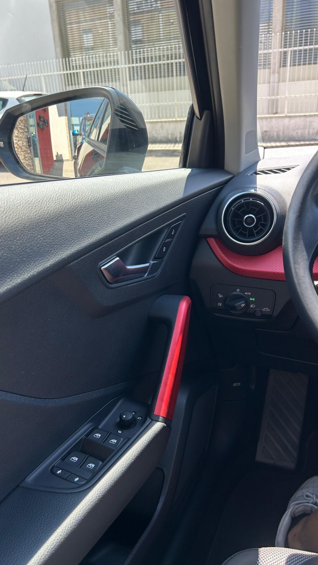 Audi Q2 1.6 116 cv SPORT EDITION-2019/LED/COMANDI