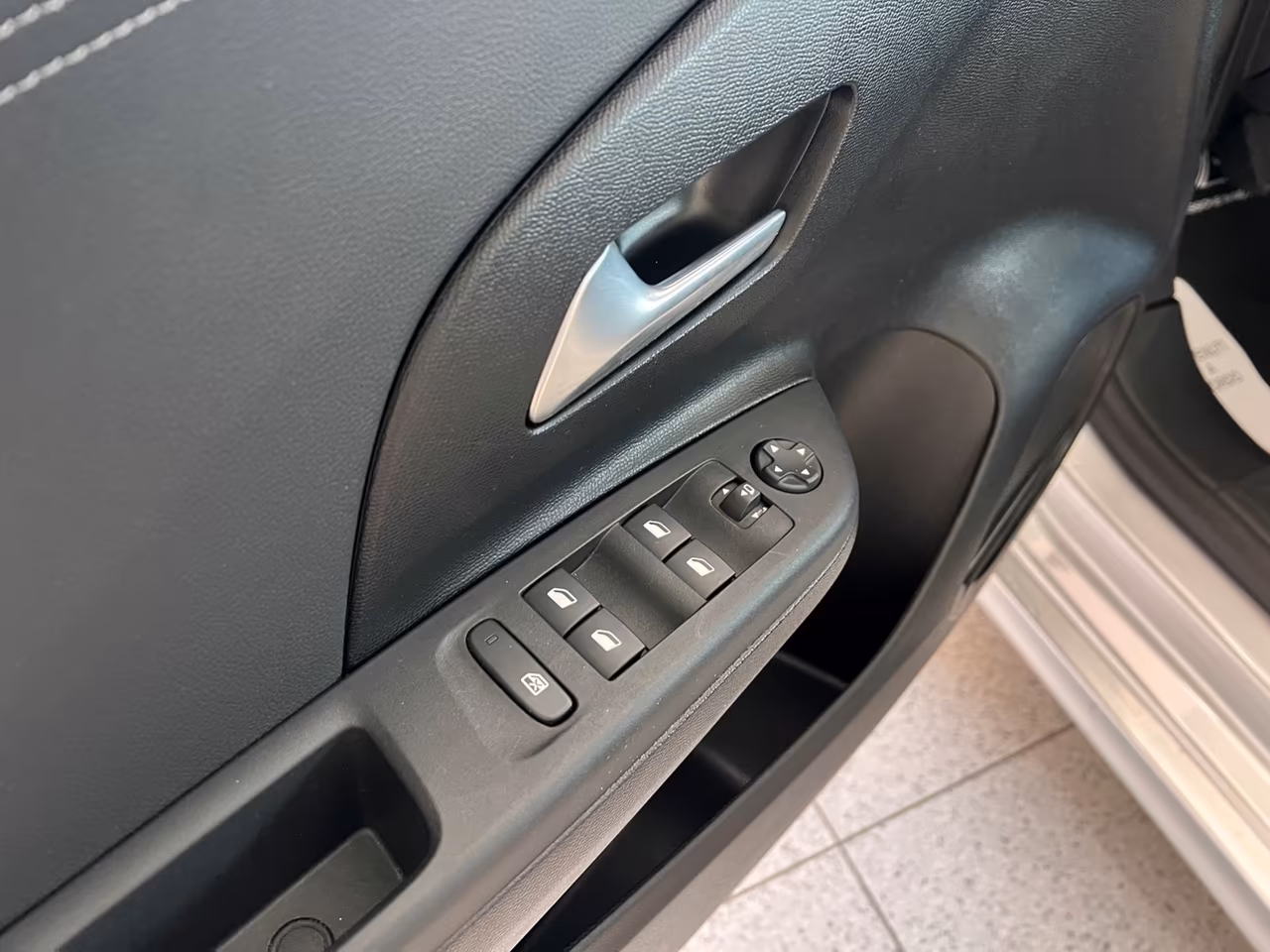 OPEL Corsa VI 2023 1.2 GS s&s 100cv - PRONTA CONSEGNA!