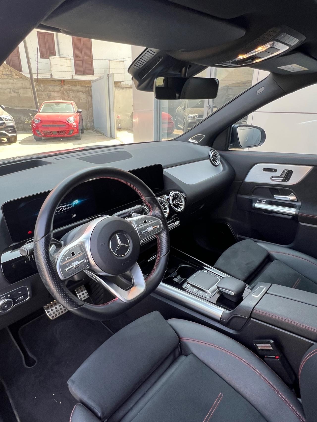 Mercedes-Benz GLA 250 Premium 4matic auto