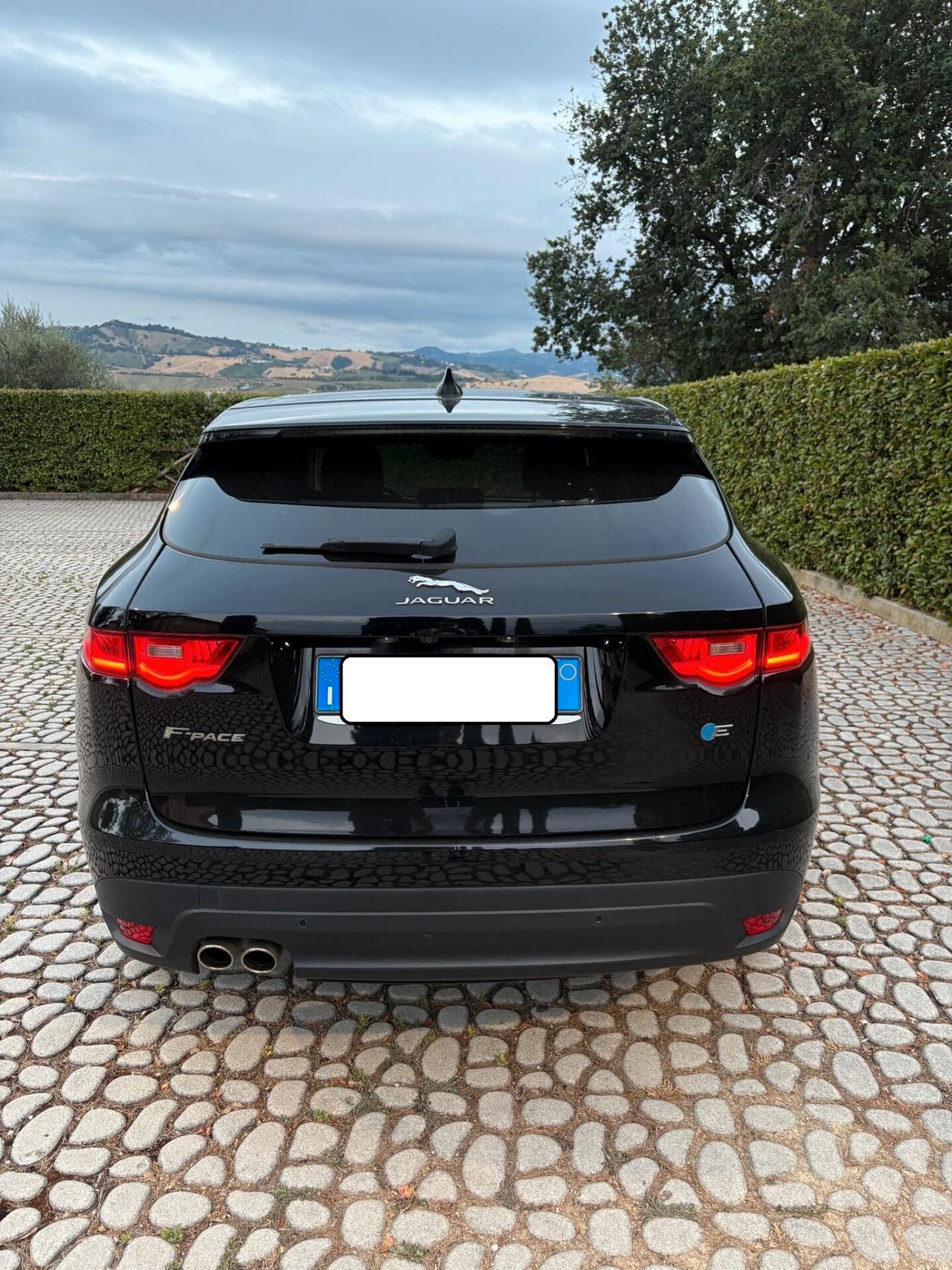 Jaguar F-Pace (X761) 2.0D S&S Pure 163 6M 10-2019