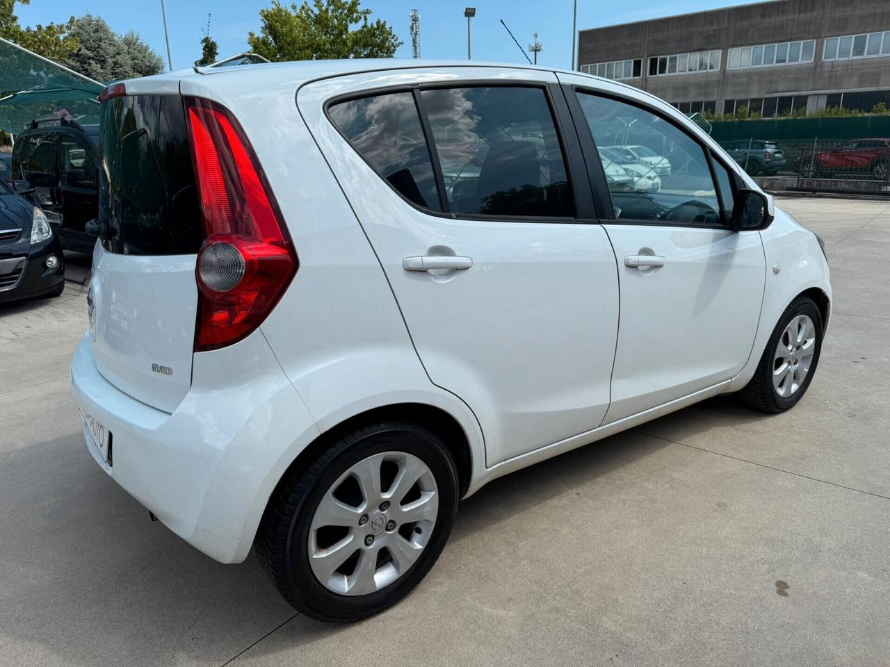 Opel Agila 1.2 NEO-PAT -- GPL