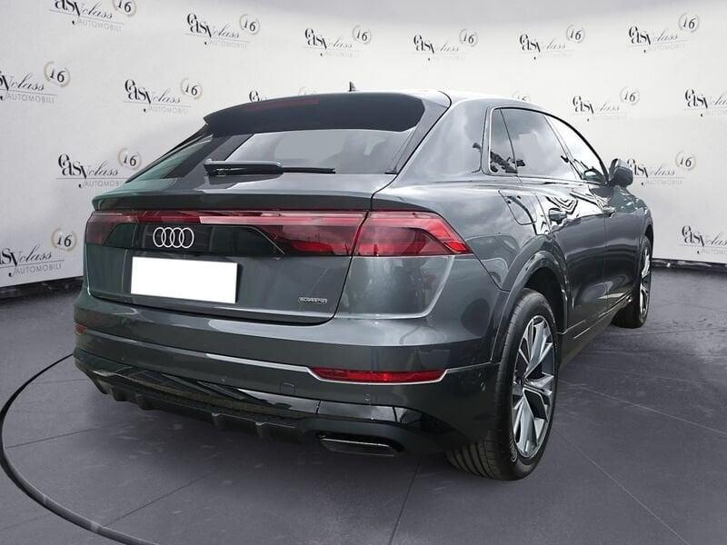 Audi Q8 50 TDI 210kW quattro tip. S Line Edition MATRIX CAMERA 360 TETTO