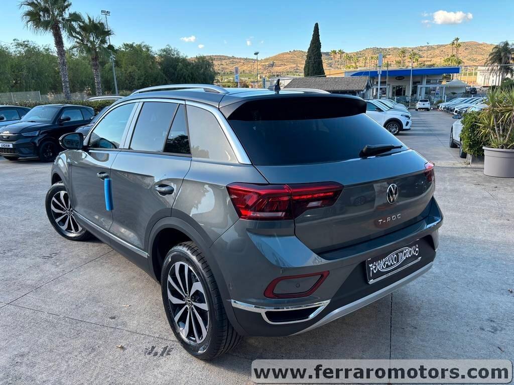 Volkswagen T-Roc 1.0 TSI R-Line Tua a soli 300 Euro al mese IVA ESPOSTA