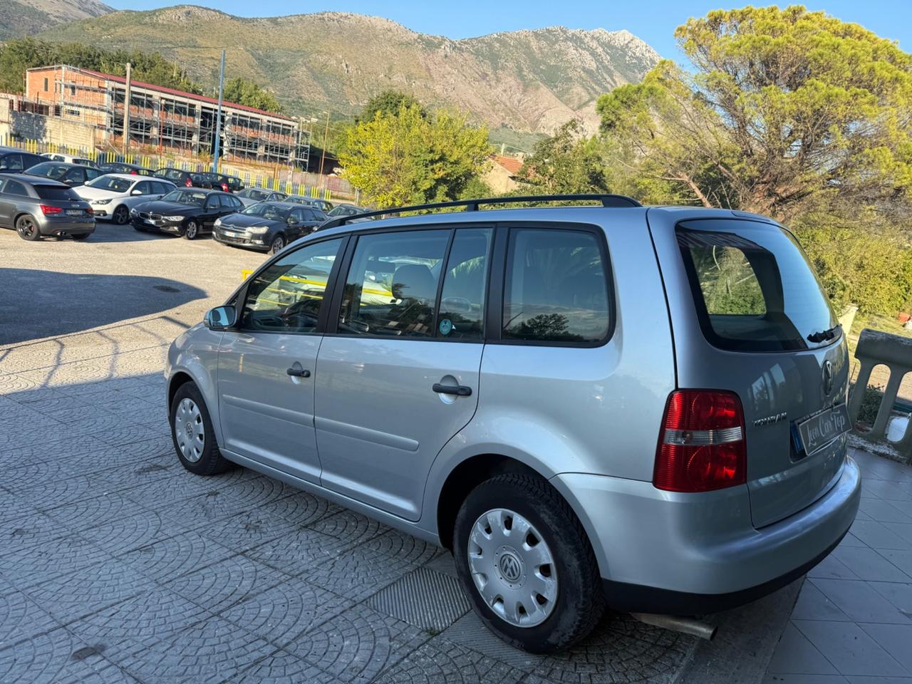 Volkswagen Touran 2.0 Highline Ecofuel garantita 12 mesi