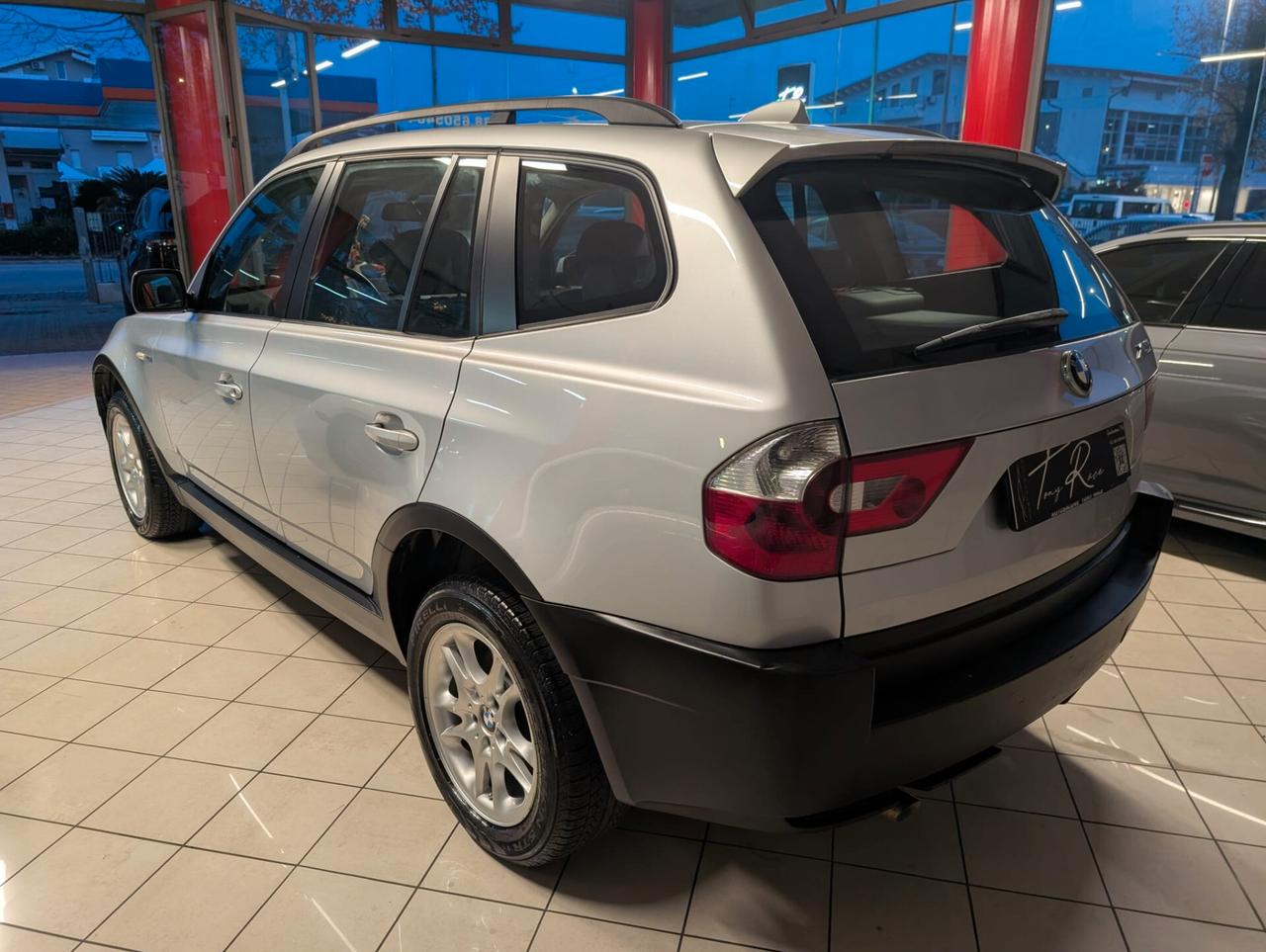 Bmw X3 2.0d cat Futura
