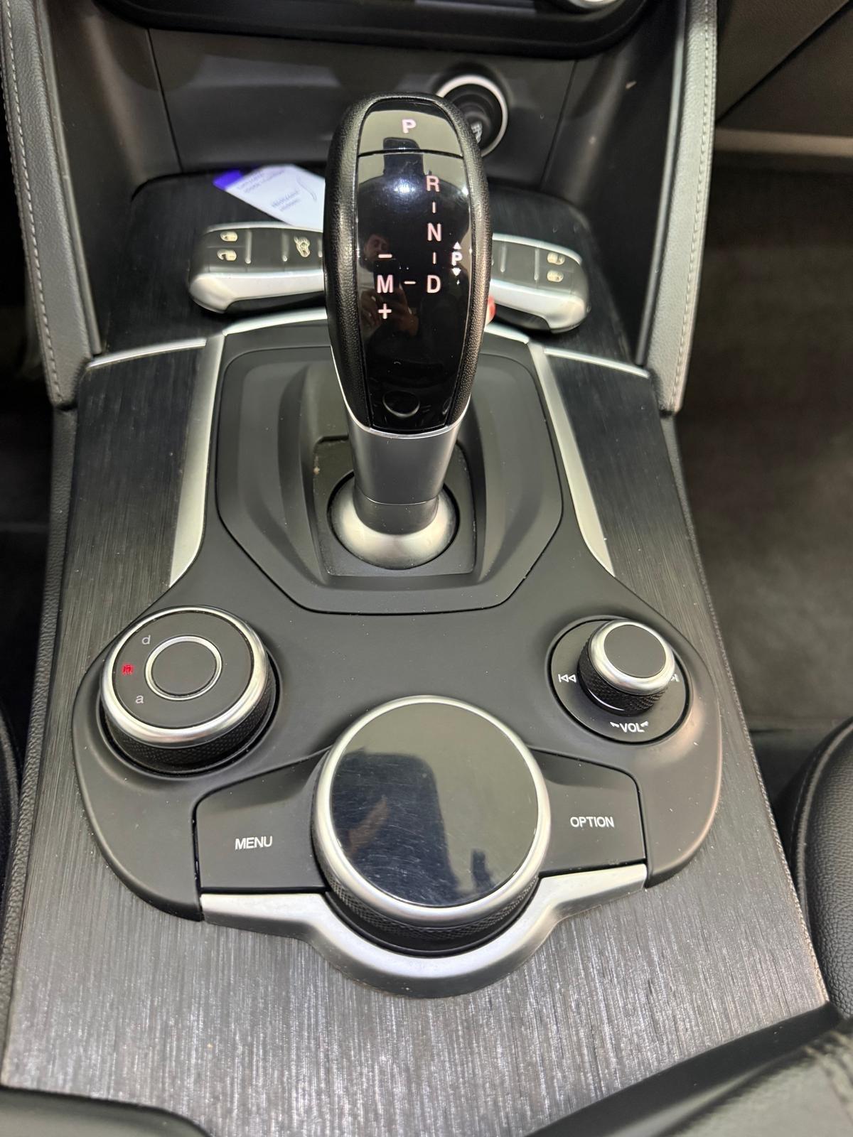 Alfa Romeo Stelvio 2.2 Turbodiesel 210 CV AT8 Q4 Business