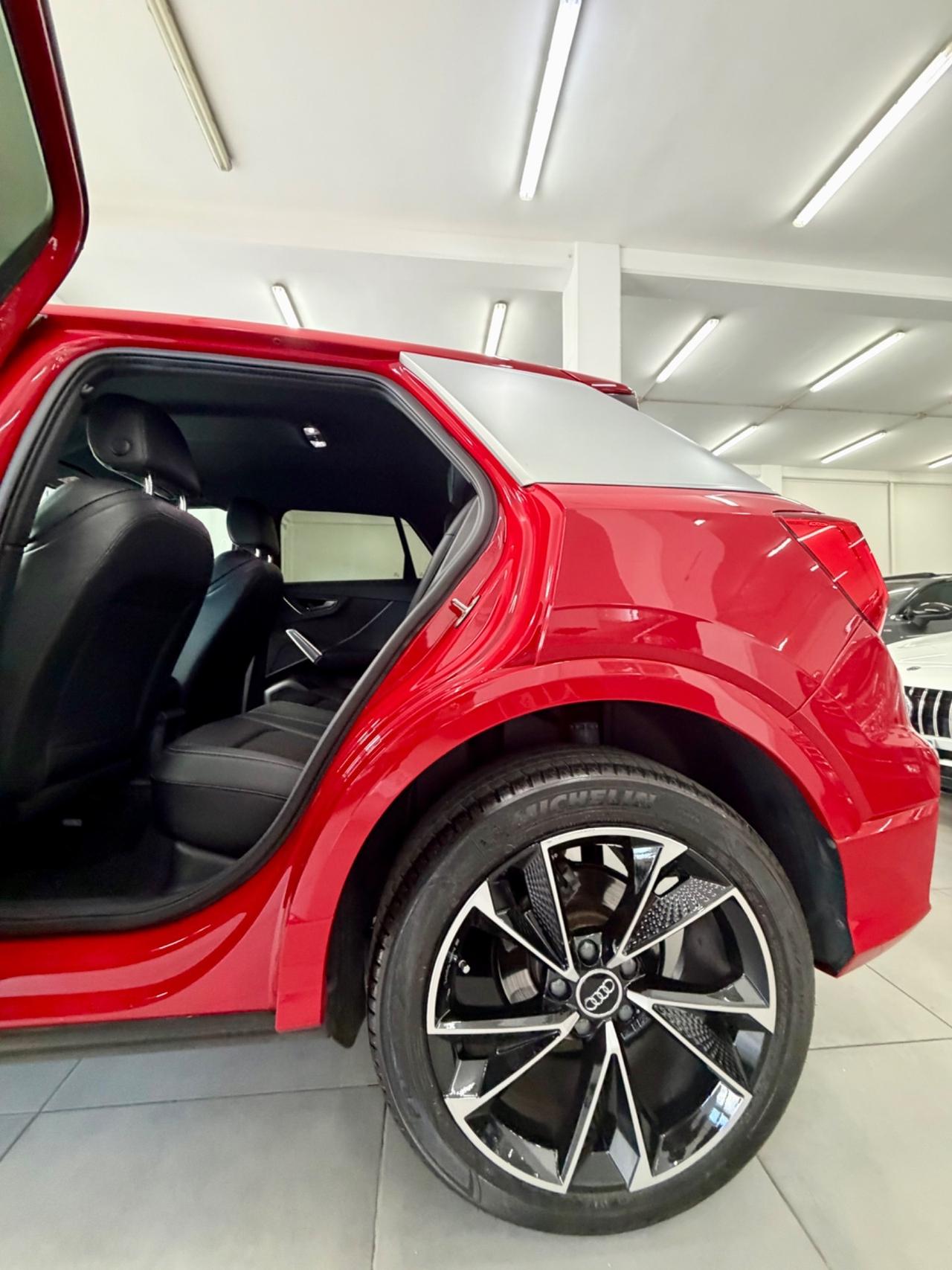 Audi Q2 2.0 150 S-LINE IDENTITY BLACK finanziabile