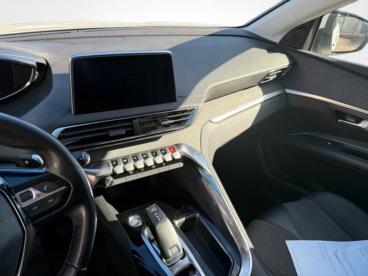 Peugeot 3008 BlueHDi 130 S&S EAT8 Allure