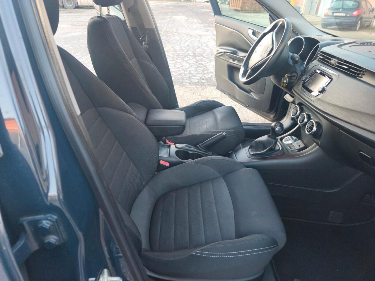 Alfa Romeo Giulietta 2016---1.6 Diesel Automatica