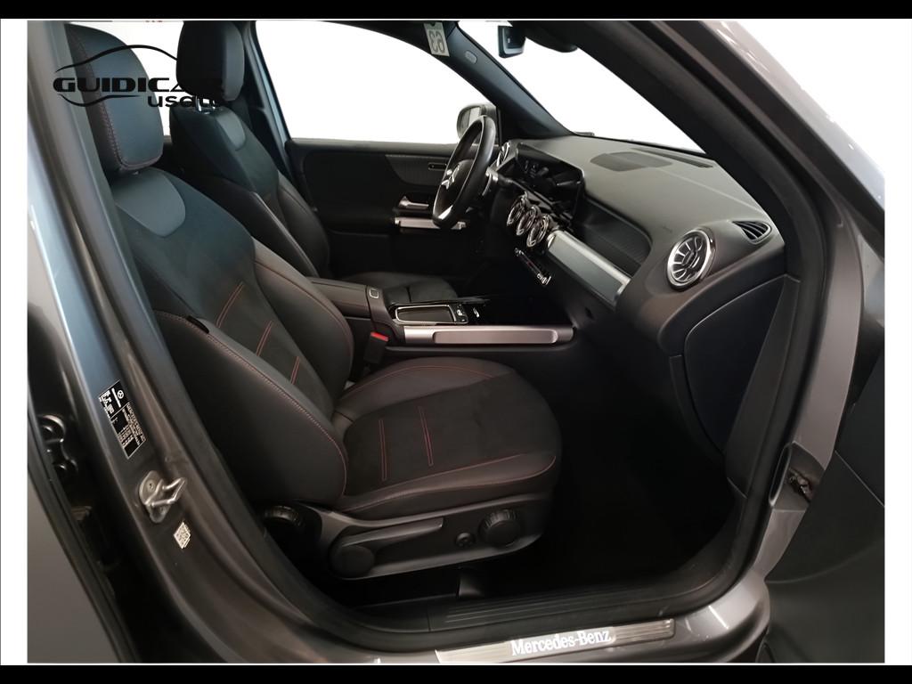 Mercedes-Benz GLB - X247 2023 - GLB 200 d AMG Line Premium auto