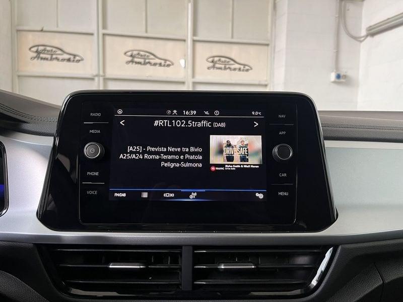 Volkswagen T-Roc T-Roc 2.0 tdi Life 150cv dsg tua da 259,00 al mese