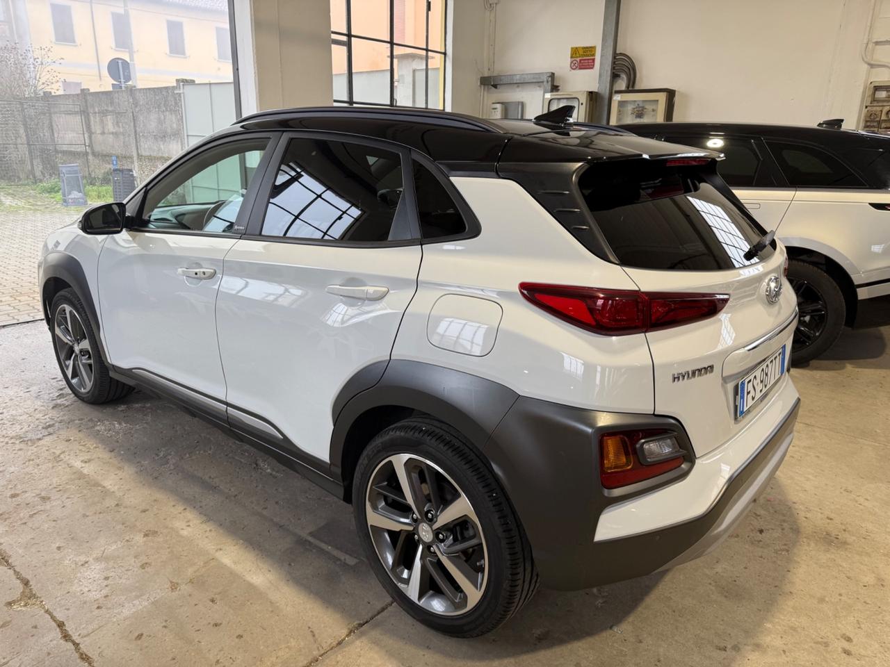 Hyundai Kona 1.0 T-GDI Xpossible