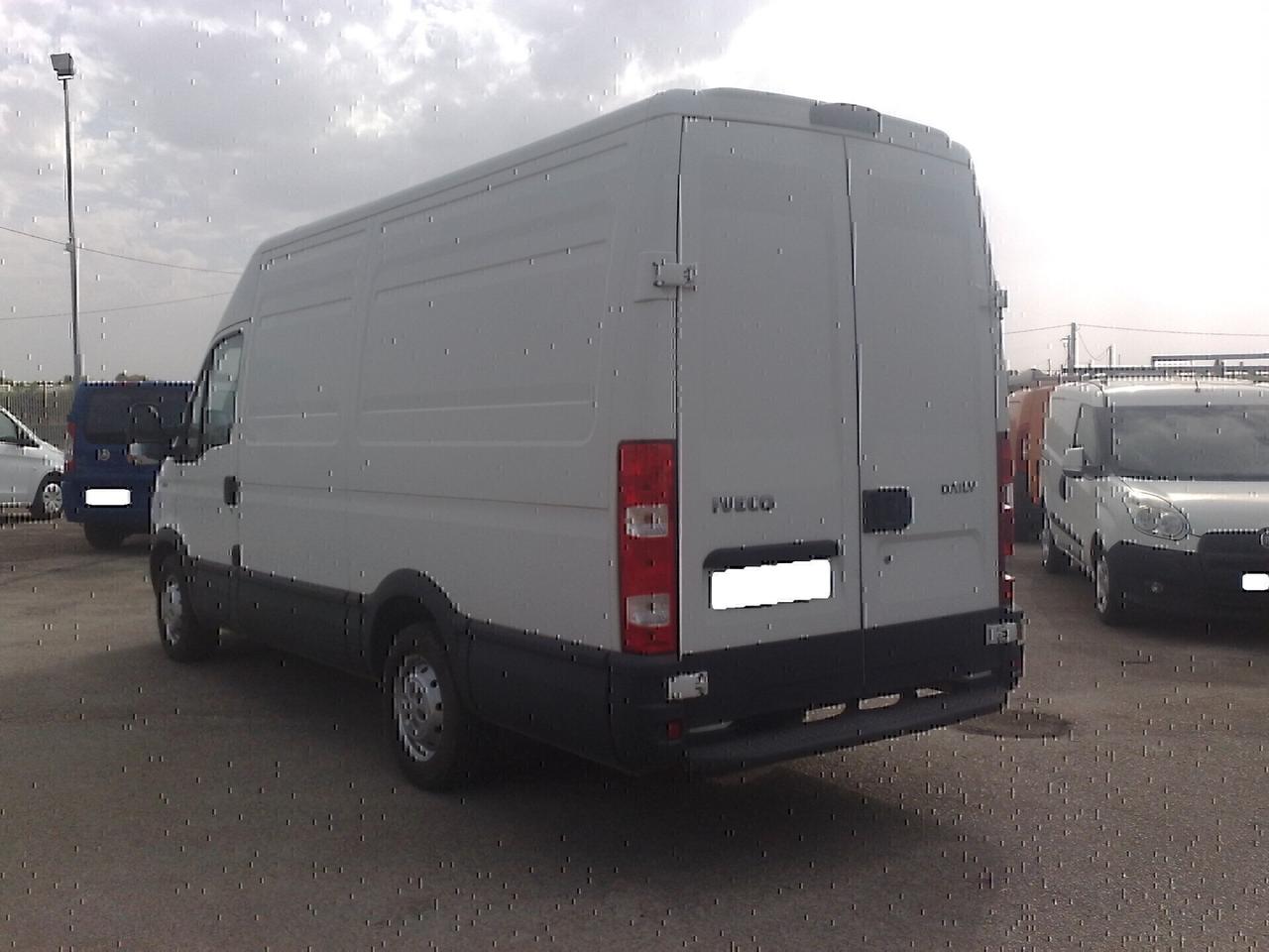 Iveco Daily 35s15 FURGONE DI SERIE - 2014