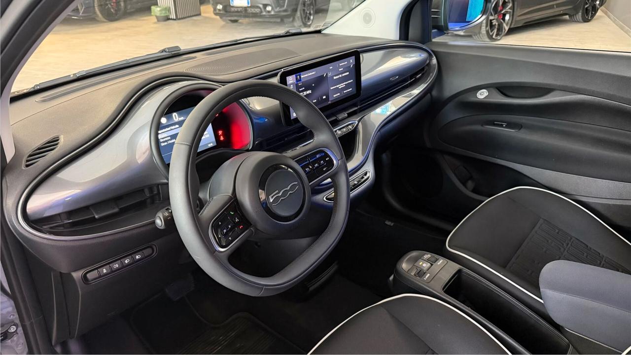 FIAT 500e BERLINA ICON 42 KWH 2024