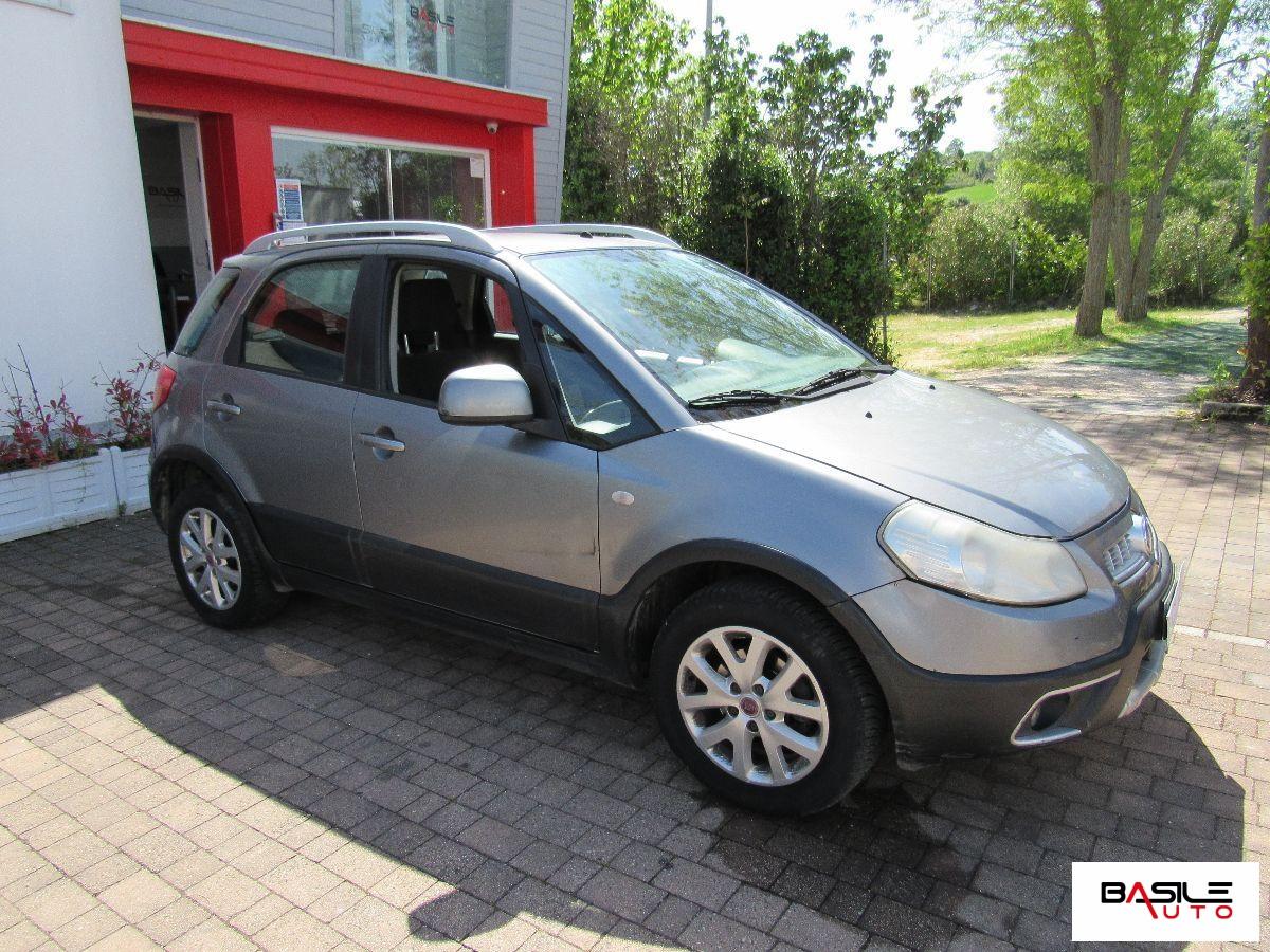 FIAT - Sedici - 1.9 MJT 4x2 Emotion