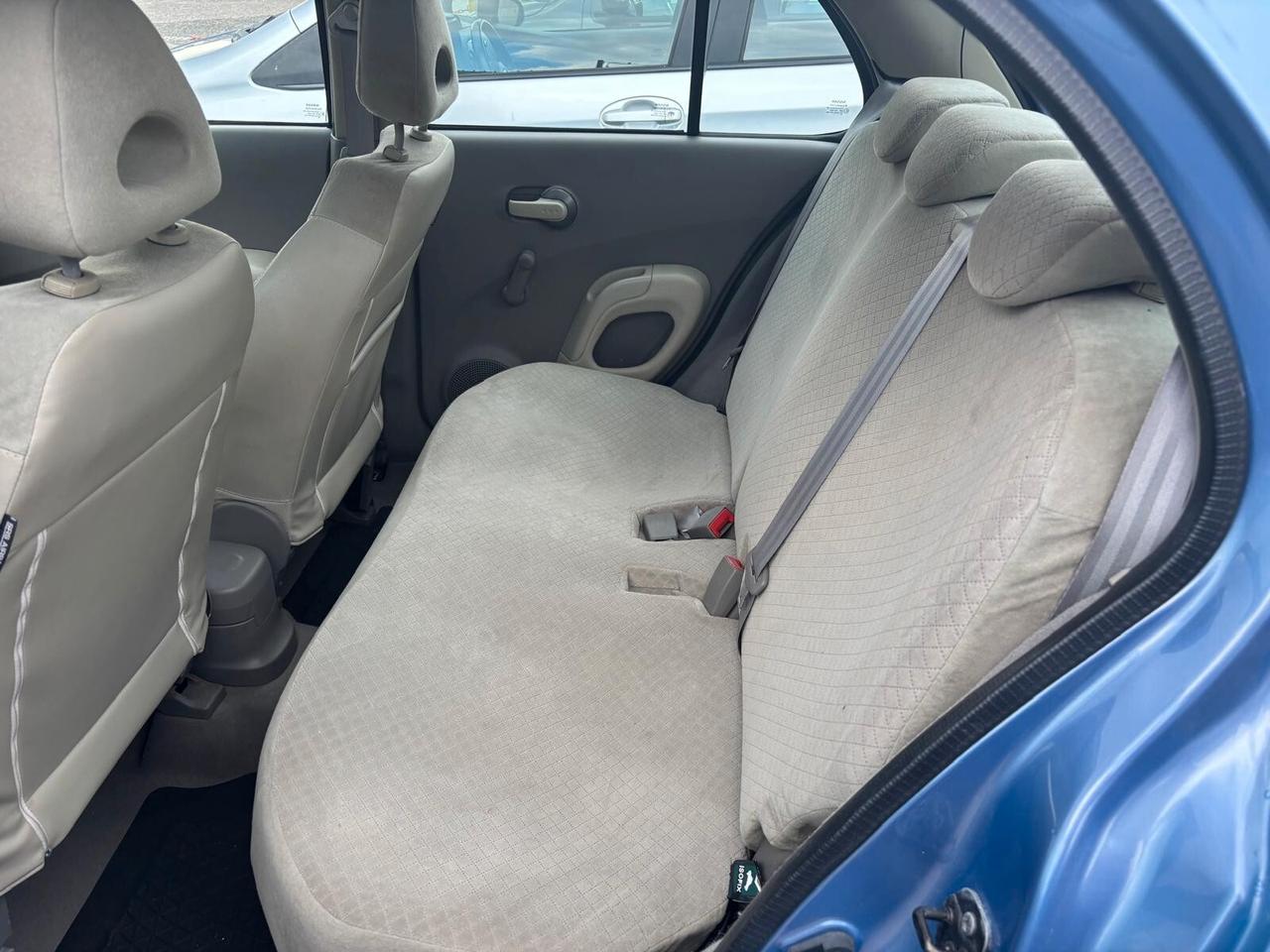 Nissan Micra 1.2 5 porte AUTOMATICA - 2003