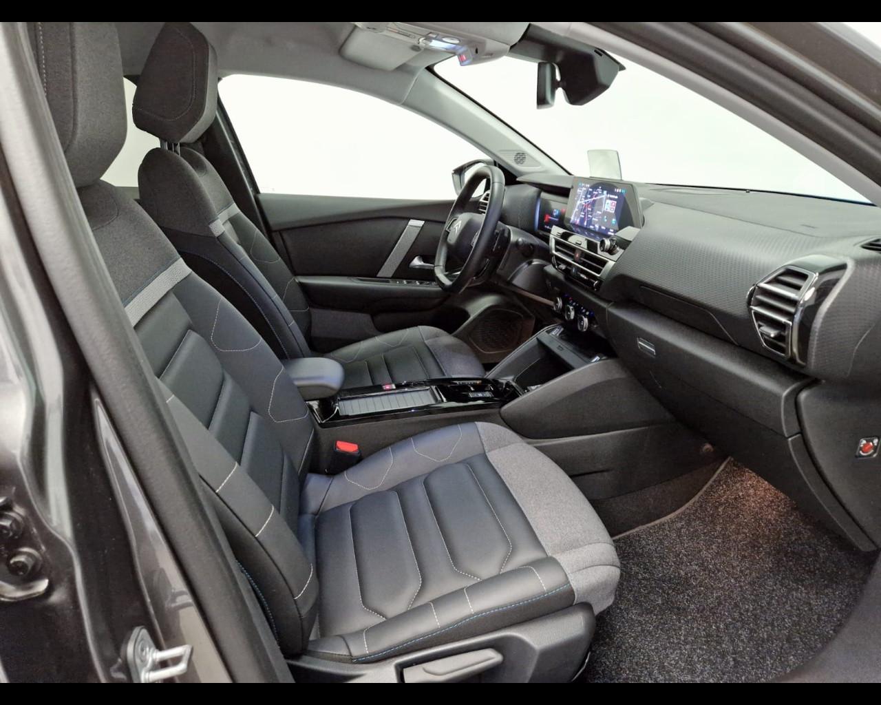 CITROEN C4 X 1.2 puretech Shine s&s 130cv eat8
