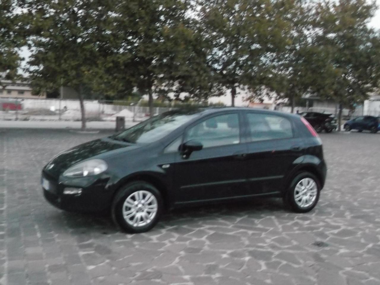 Fiat Punto 1.4 Metano Neopatentati 2016