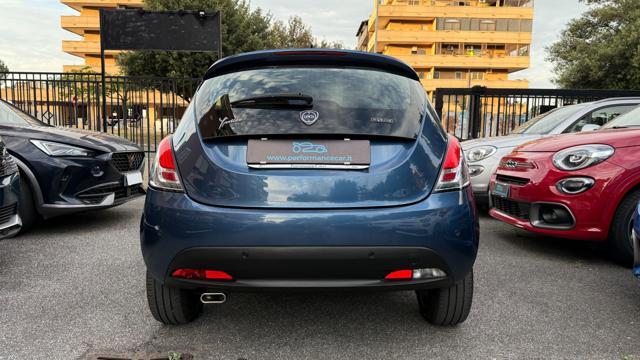 LANCIA Ypsilon 1.0 FIREFLY S&S HYBRID GOLD*24M.G.*CARPLAY*LED*TEL