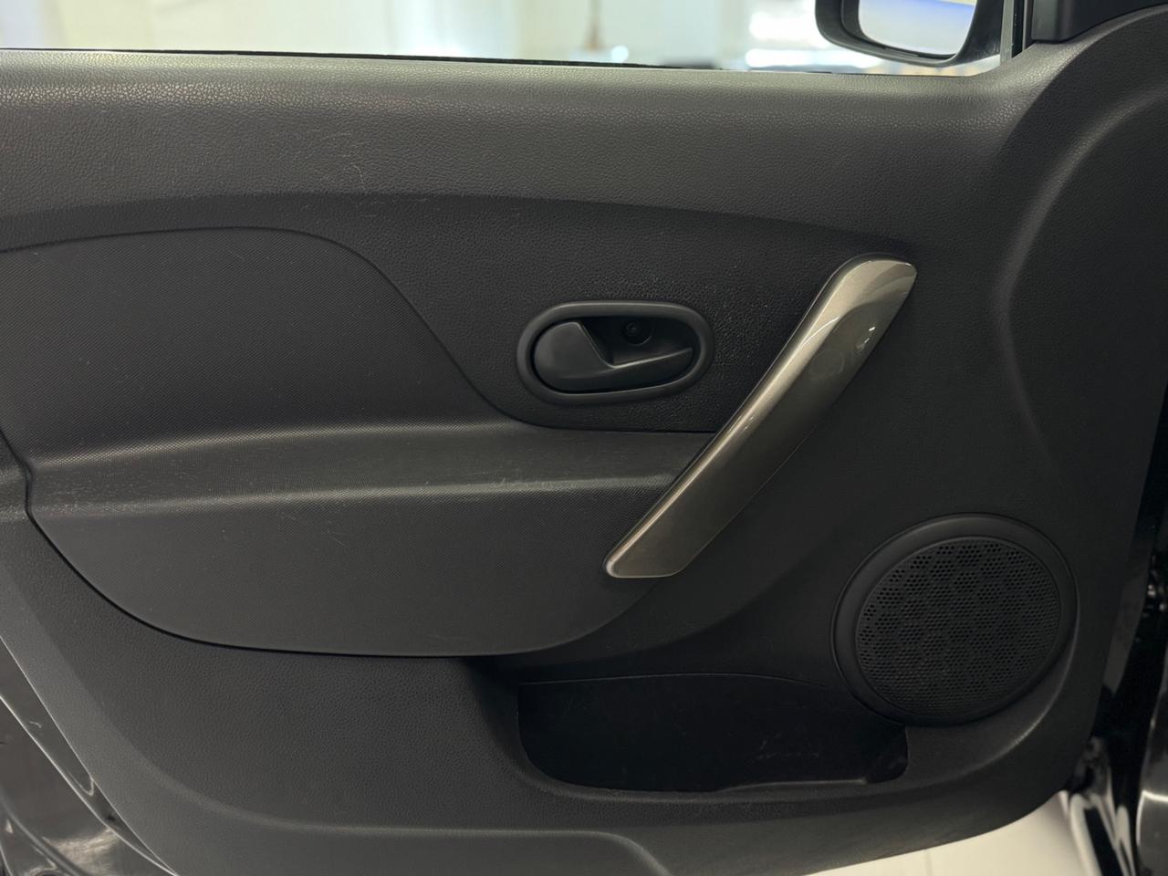 Dacia Sandero 1.2 GPL 75CV Full Opt