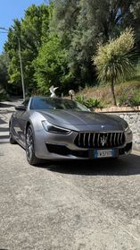 Maserati Ghibli V6 430 CV Q4 Granlusso