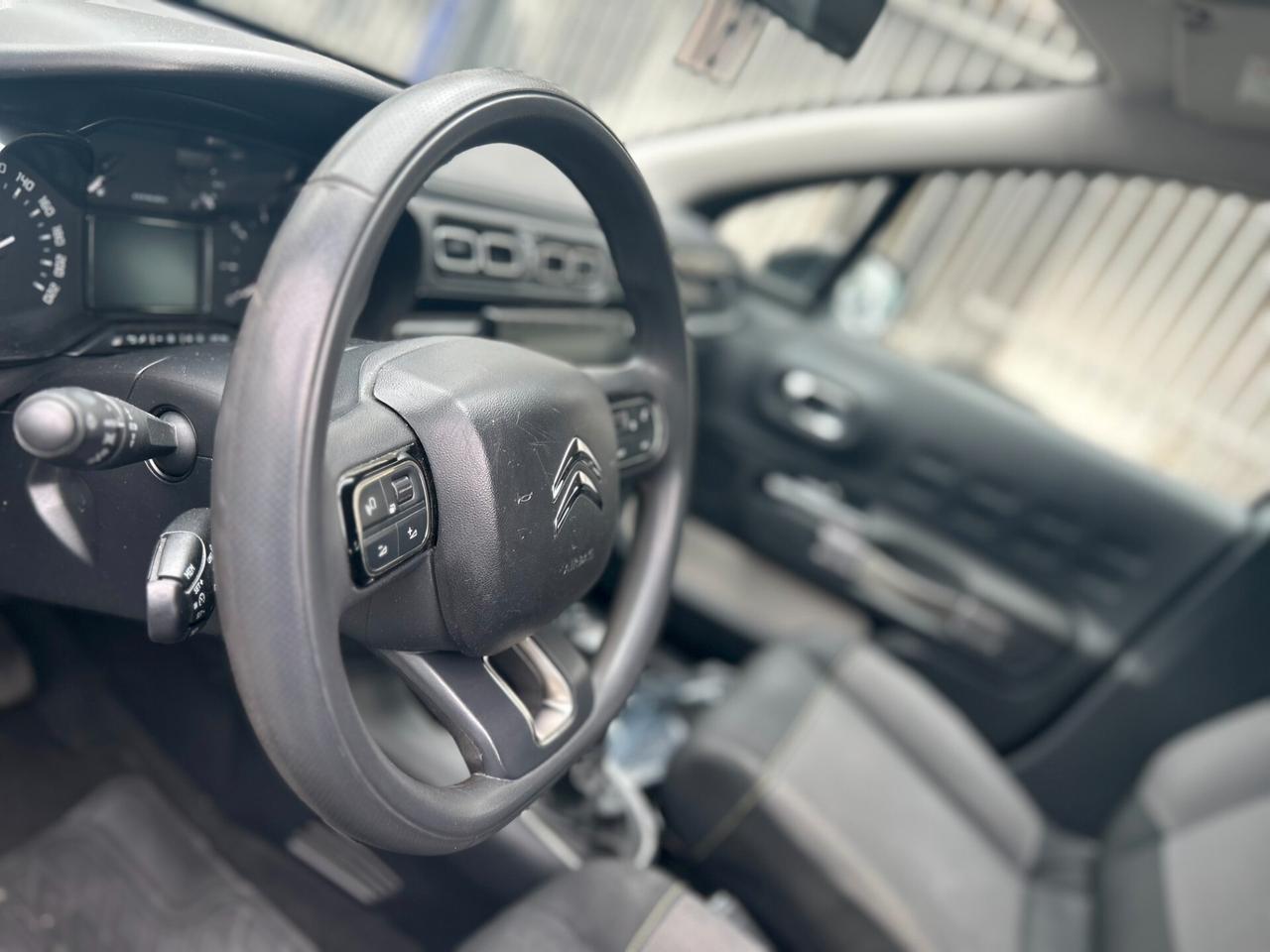 Citroen C3 BlueHDi 100 S&S Shine Pack